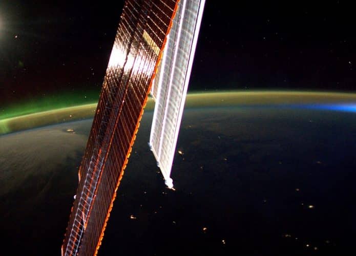 aurora-ISS-Wakata-695x500