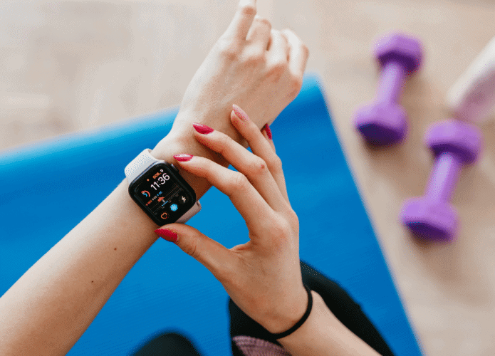 smartwatch-e-exercicio-fisico-695x500.png