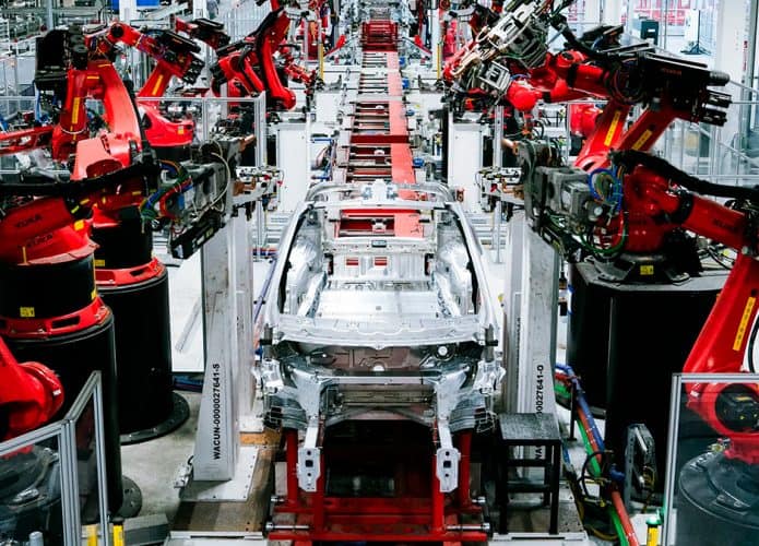 Linha de produção da Tesla