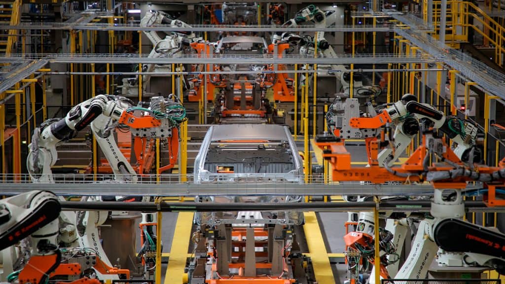 Linha de montagem da nova Ranger na fábrica da Ford