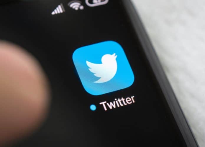 Twitter-695x500