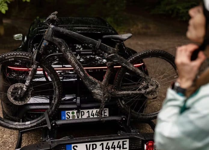 A Porsche é uma das marcas famosas que atuam no segmento de bicicletas elétricas