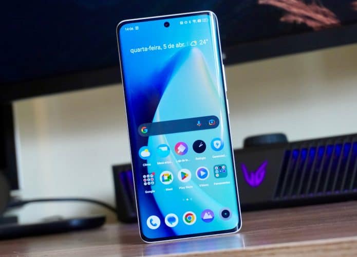Realme 10 Pro Plus (Imagem: André Fogaça/Olhar Digital)