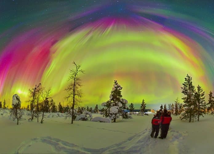 tempestade-de-auroras-695x500