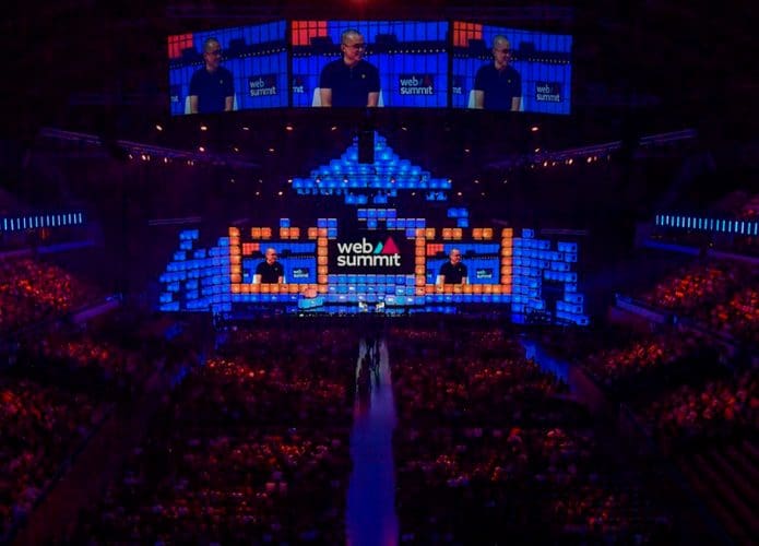 Palco principal do evento Web Summit Rio