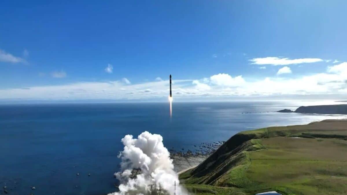 Foguete Electron da Rocket Labs lançado satélites TROPICS da NASA (Credito: Rocket Lab)