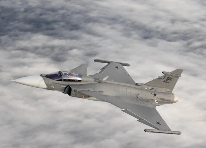 gripen-e_-695x500