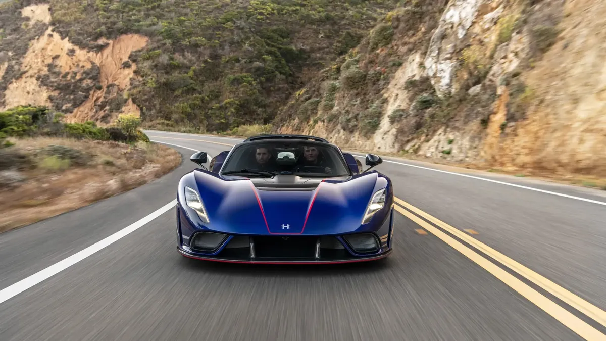 hennessey-venom-f5-roadster-2.webp