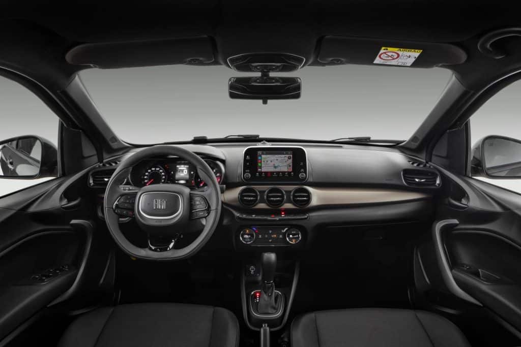 Interior do Fiat Argo CVT.