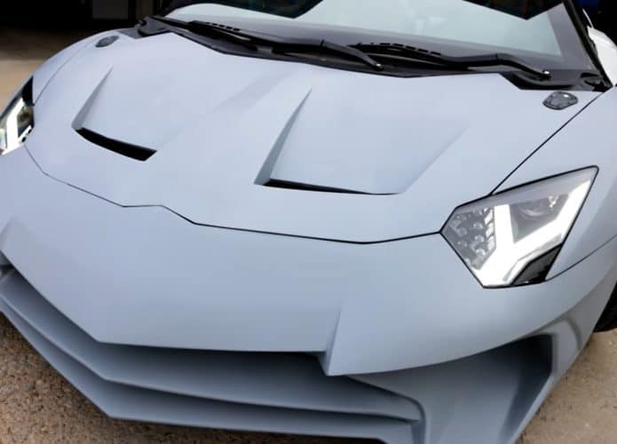 Frente do Lamborghini impresso em 3D