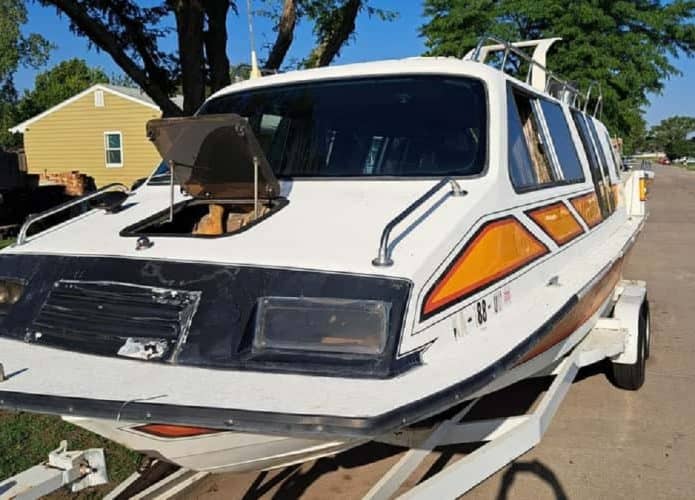 1980-delta-van-cruiser-exterior-3-695x500