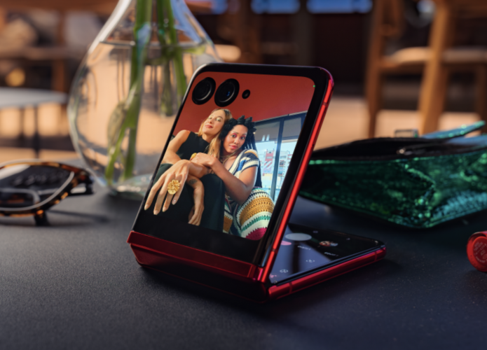 Motorola Razr 40 Ultra (Imagem: divulgação/Motorola)