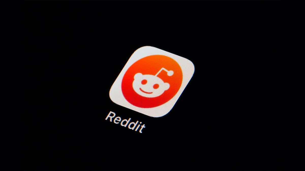 Ícone do aplicativo do Reddit num aparelho da Apple