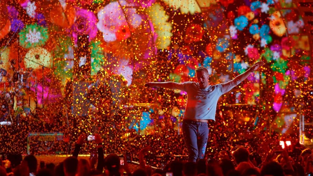 Chris Martin, vocalista do Coldplay, durante show