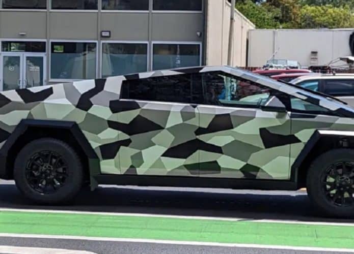 Tesla-Cybertruck-camouflage-695x500
