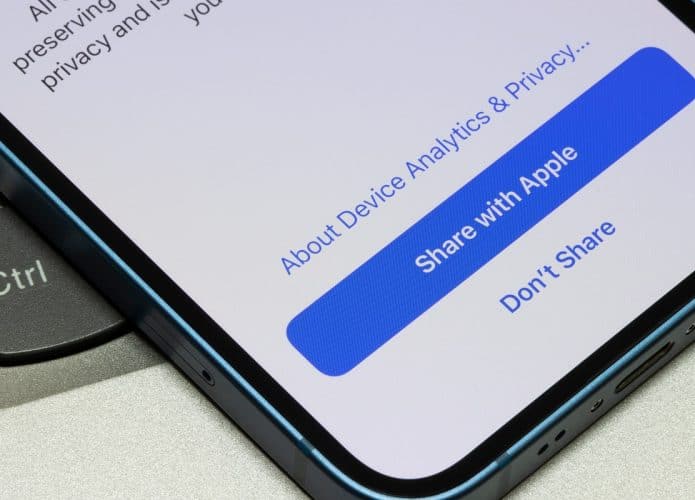 Mensagem perguntando se o usuário que compartilhar dados com a Apple