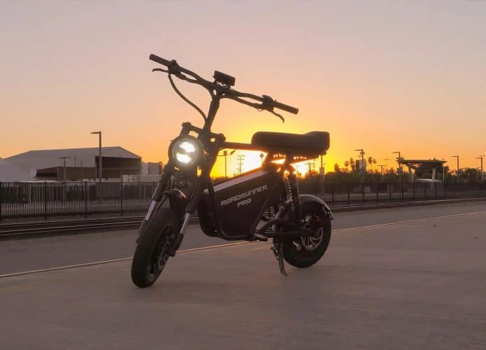 Scooter elétrica RoadRunner Pro