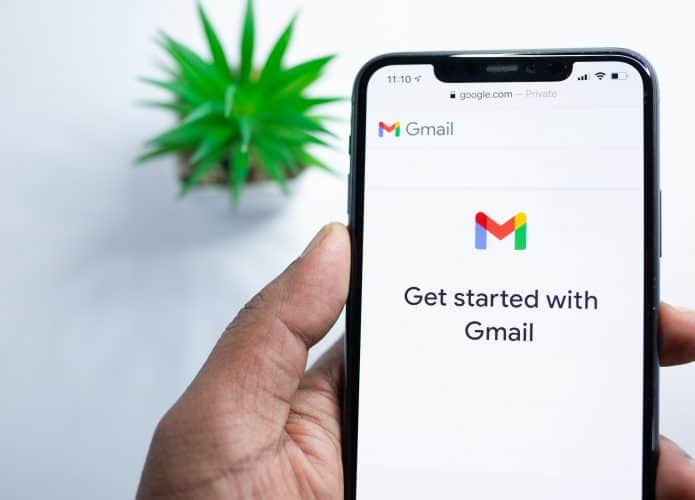 smartphone como aplicativo do gmail