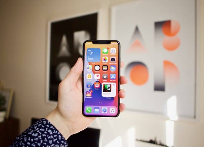 Como juntar duas fotos em uma só no iPhone. David Grandmougin/Unsplash