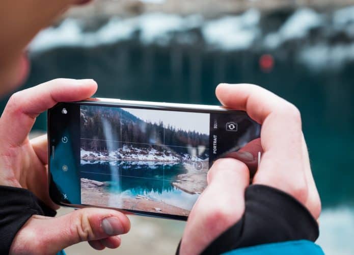 Foto no iPhone. Foto: Patrick Robert Doyle/Unsplash