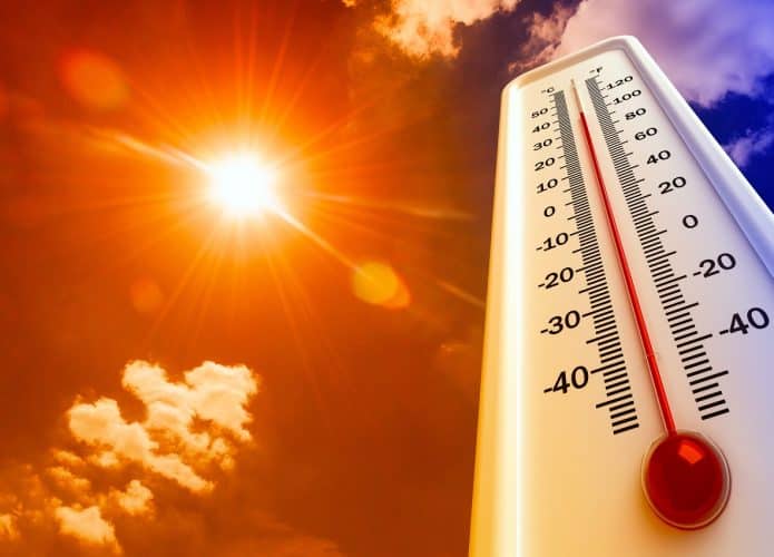 Calor extremo de quase 50ºC deixa pelo menos 30 mortos na Tailândia