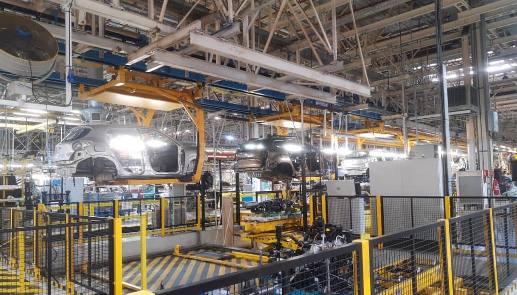 Linha de produção da fábrica da Renault em São José dos Pinhais