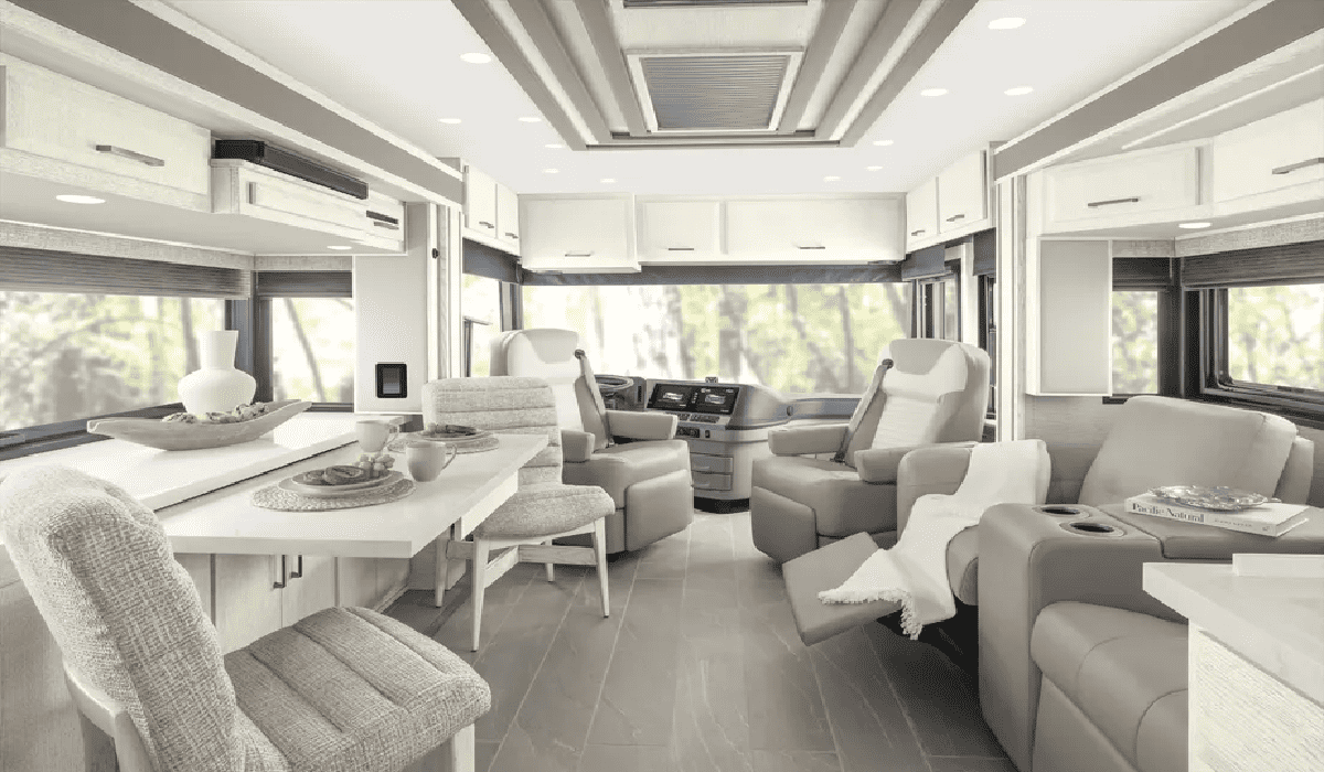 motorhome-newmar-1.png