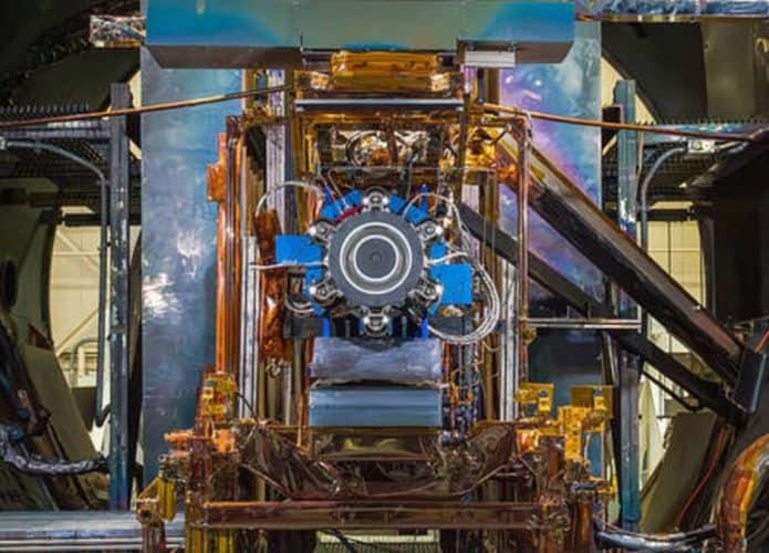 testes de propulsores da estação espacial lunar Gateway