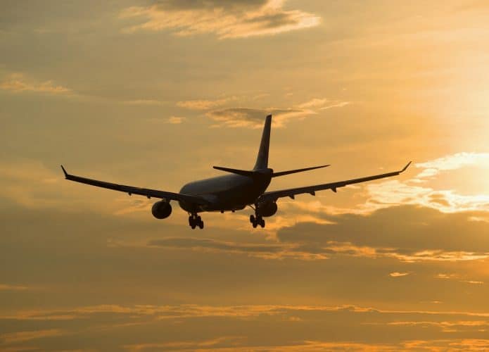 Avião/passagens aéreas