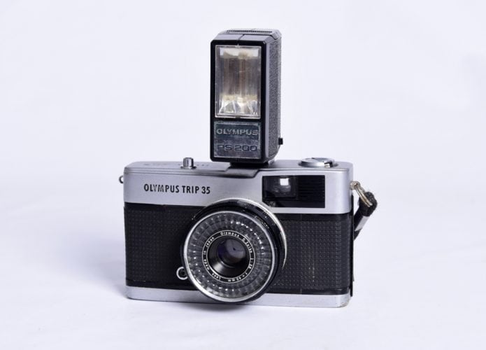 Camera-analogica-1-695x500