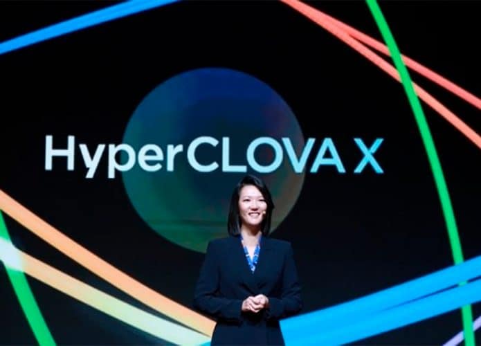 Executiva durante lançamento de IA da Naver