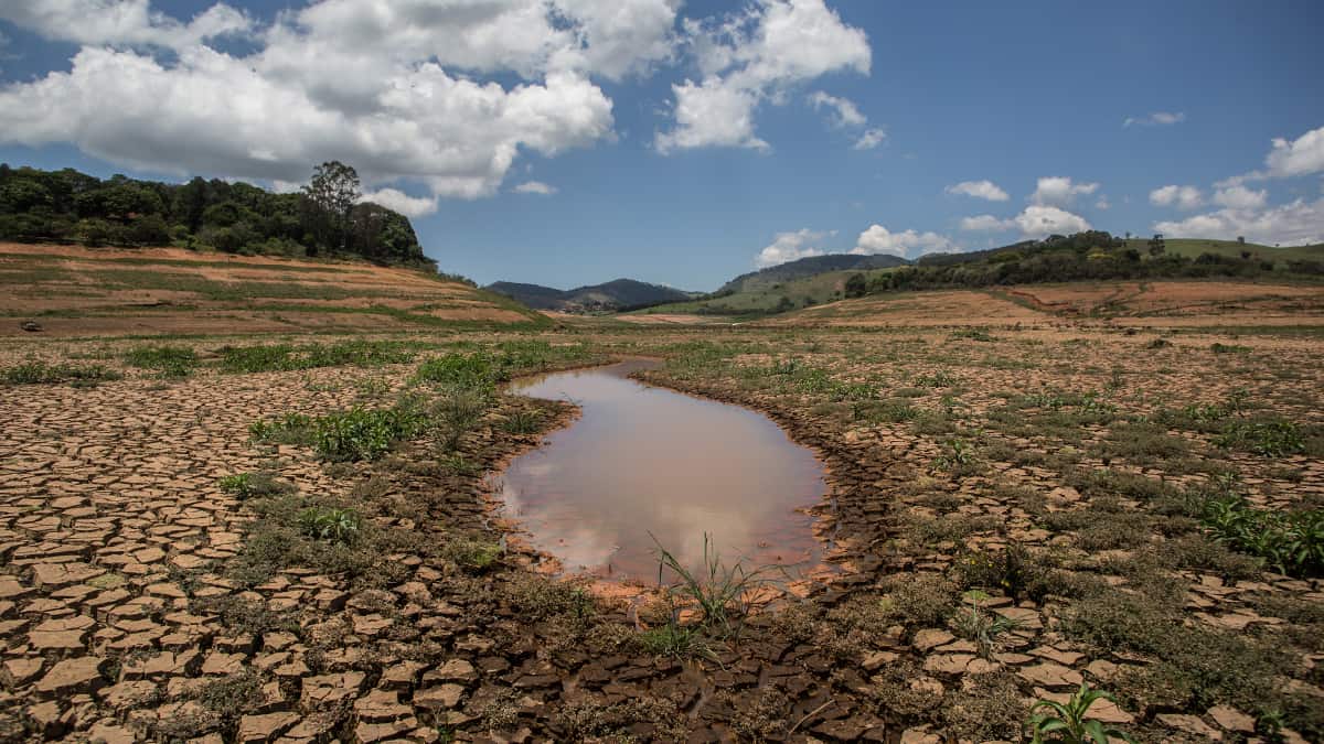 Paisagem de seca por conta do El Niño