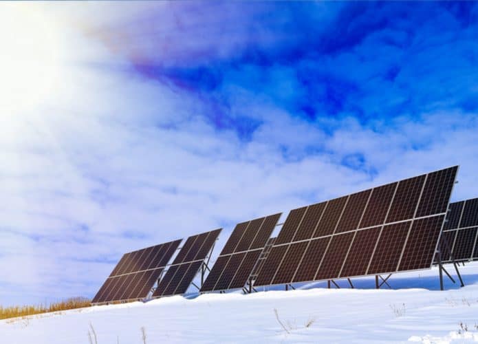 Paineis-solares-neve-1-695x500
