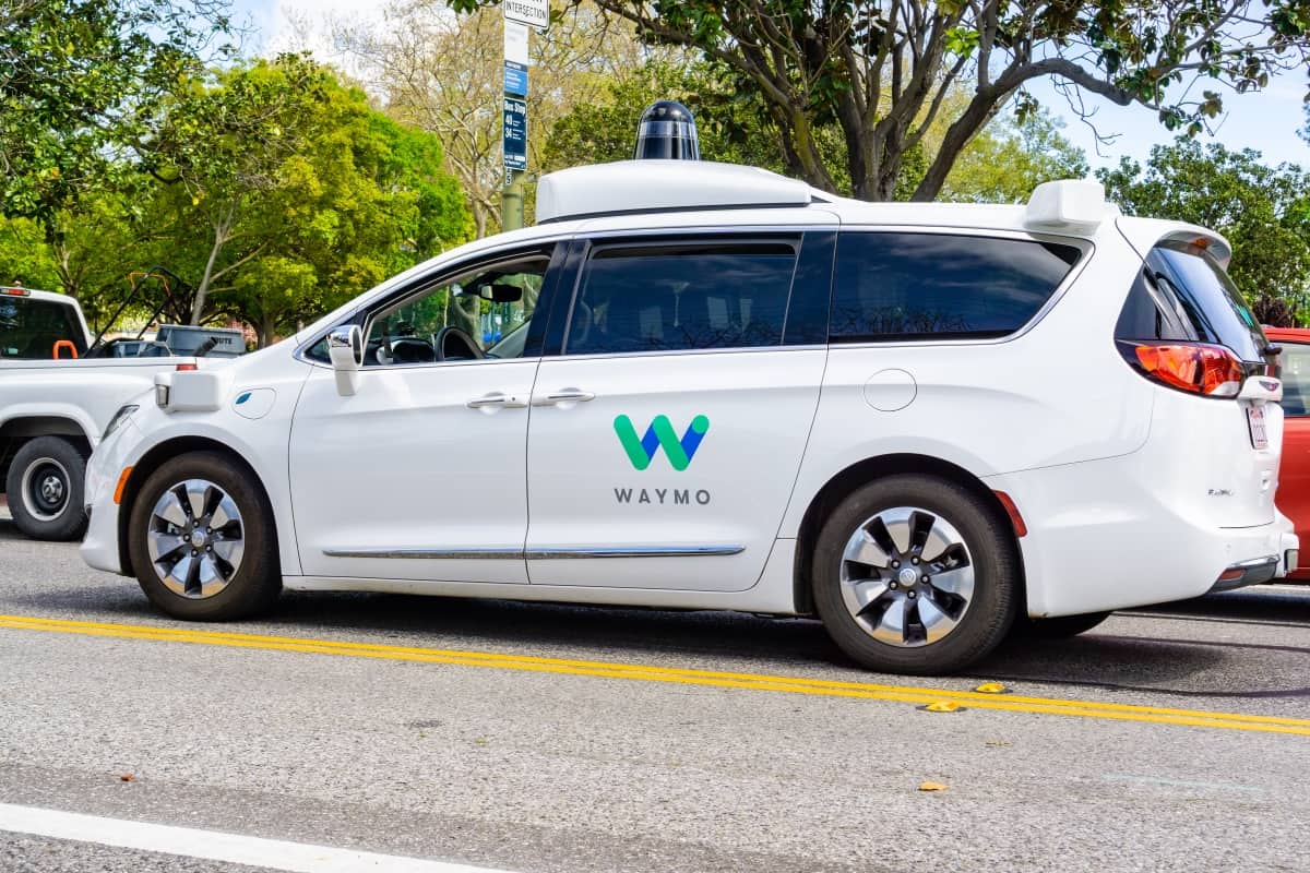 Waymo robotáxis