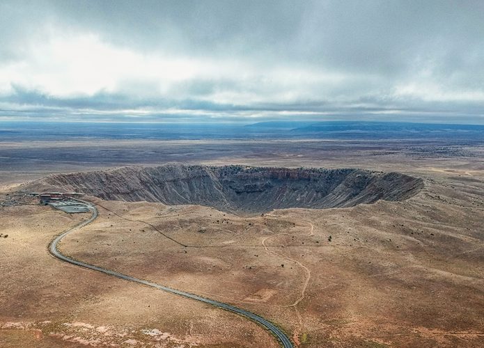cratera-de-impacto-Arizona-EUA-695x500