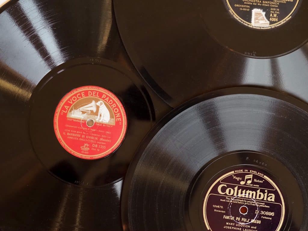 Discos de 78 rotações foram populares em meados do século 20