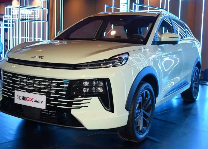 O JAC QX PHEV é o primeiro SUV híbrido plug-in da marca chinesa