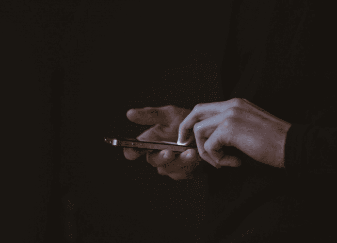 mexendo no celular