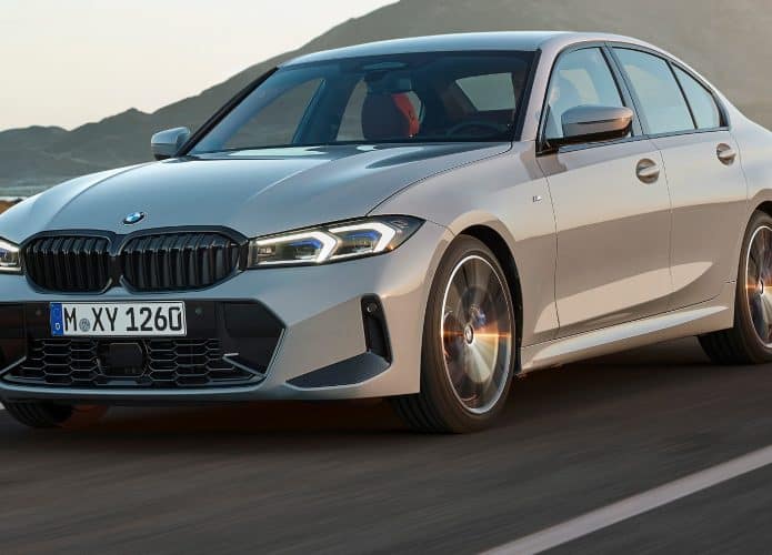BMW 320i M Sport (Imagem: divulgação/BMW)