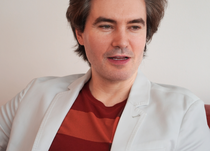Dr Alvaro Machado Dias