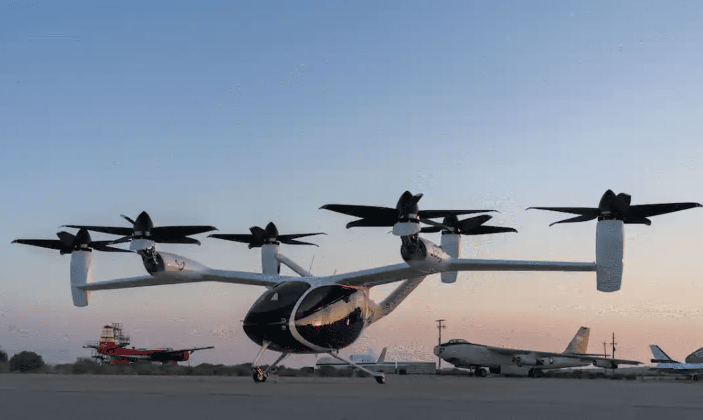 Força Aérea dos EUA recebe primeira aeronave elétrica para testes
