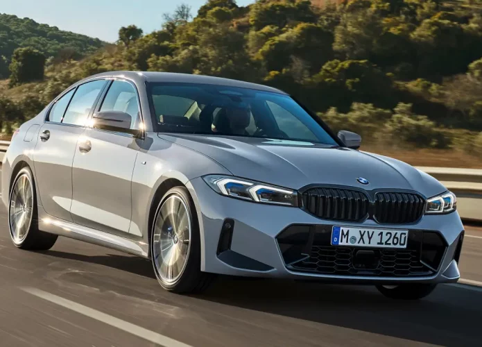 BMW-Serie-3-2023-695x500.webp