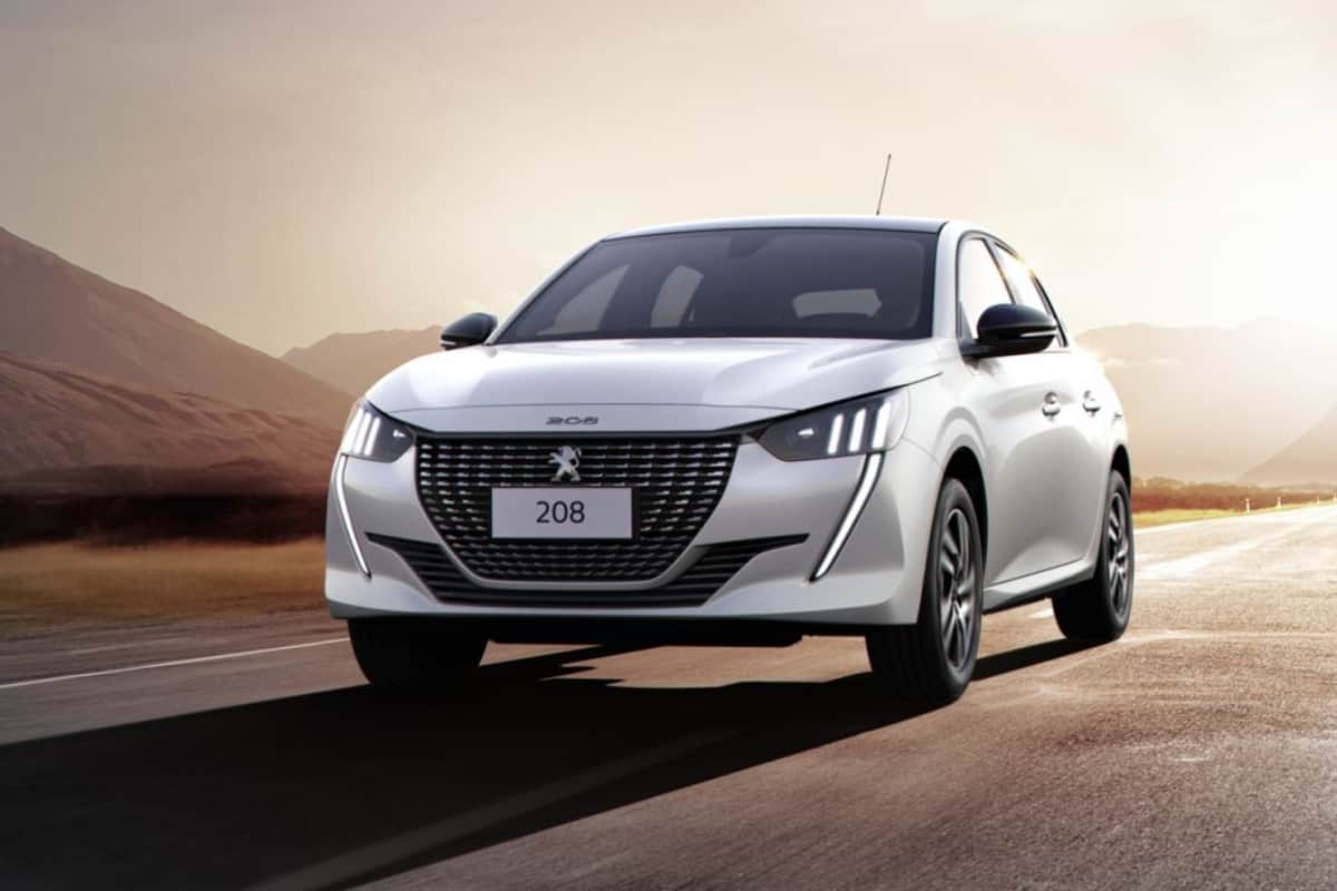 Peugeot-208
