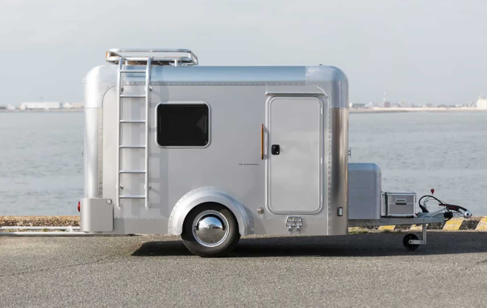 Trailer X-Cabin