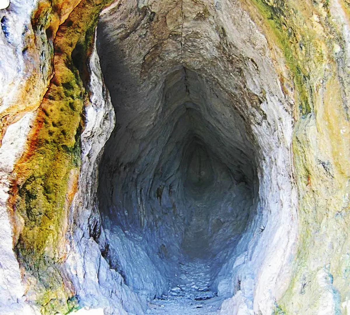 Caverna Utroba (Credito: CC BY-SA 4.0 , via Wikimedia Commons)