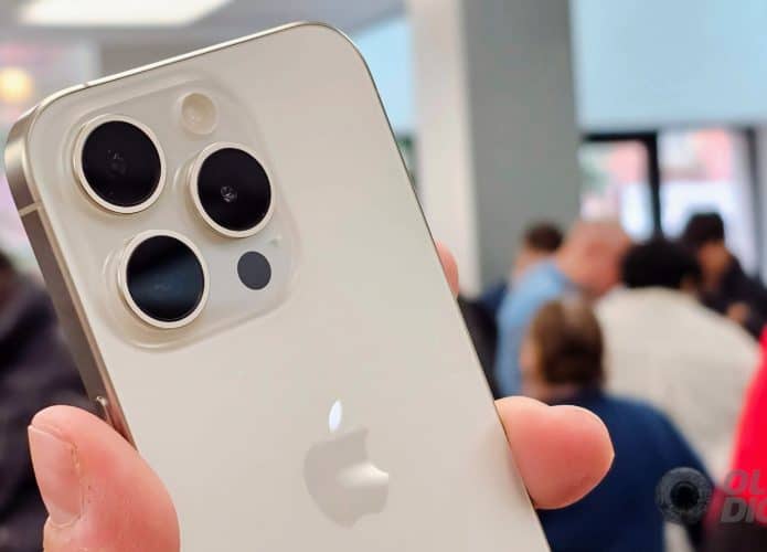 iPhone 15 Pro Max (Imagem: André Fogaça/Olhar Digital)