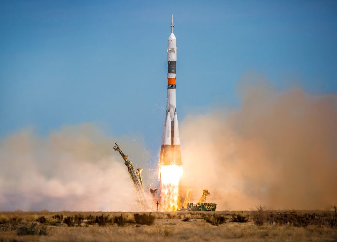 lancamento-soyuz-695x500