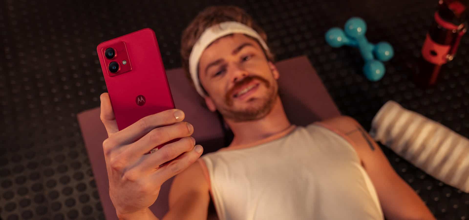 Moto G84 5G (Imagem: divulgação/Motorola)