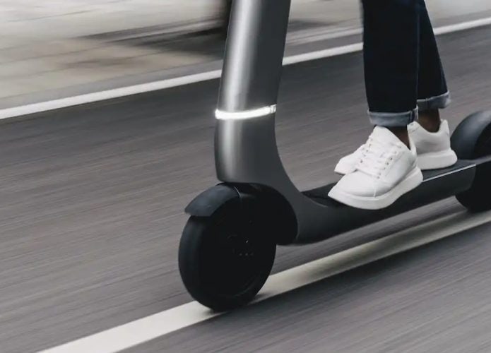 O Bo M é um patinete elétrico futurista lançado na Inglaterra