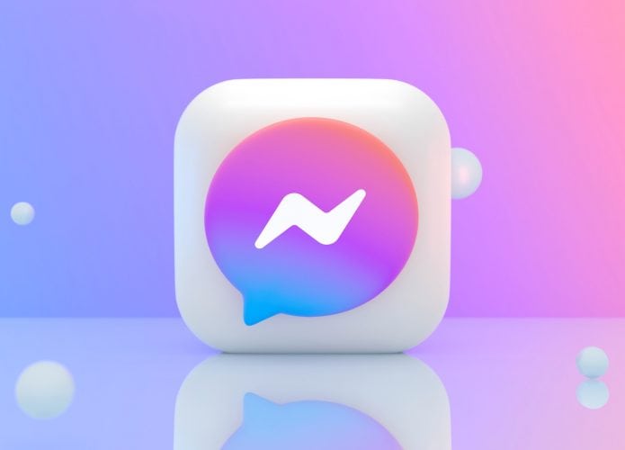 Messenger via Mariia Shalabaieva/Unsplash